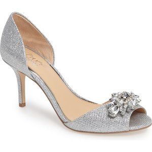 MOVING SALE: Jewel Hays Silver Dressy Heels